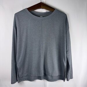 Athletic long sleeve shirt. Size small